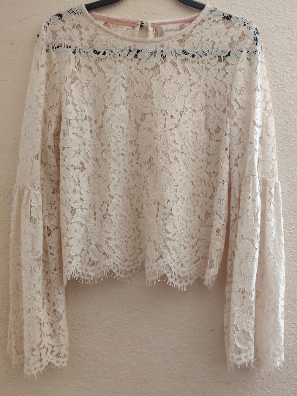Altar'd State Cream Lace Bell Sleeve Blouse Size M